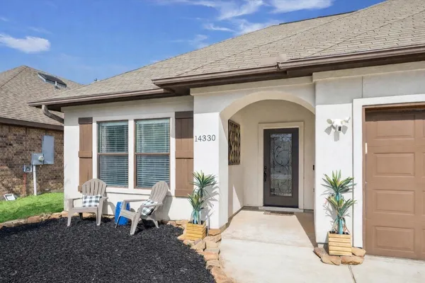 $280,000 | 14330 South Summerchase Circle, Willis, TX 77318