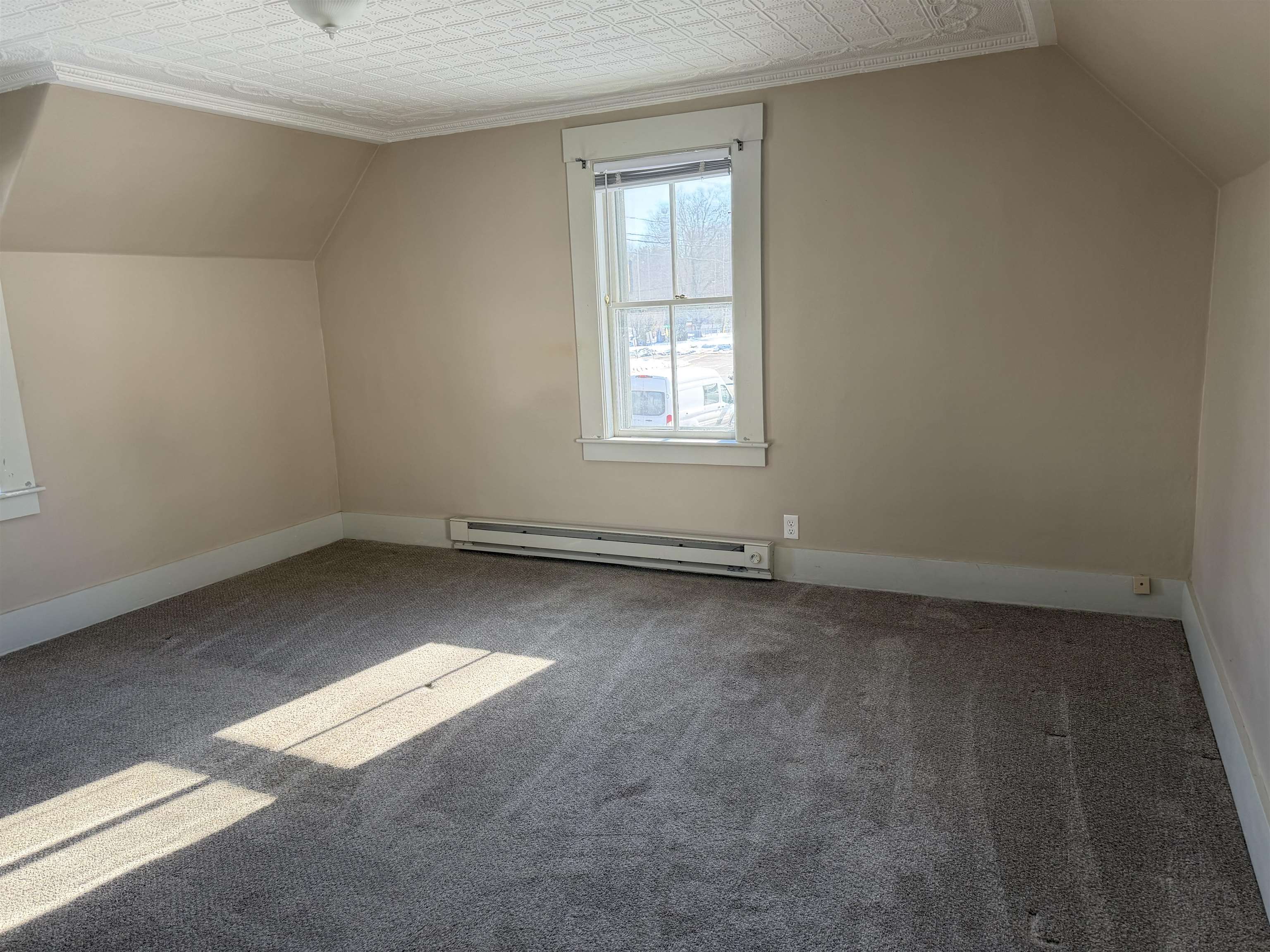 283 Chesley Hill Road Rochester, NH 03839 - Photo 10 of 37