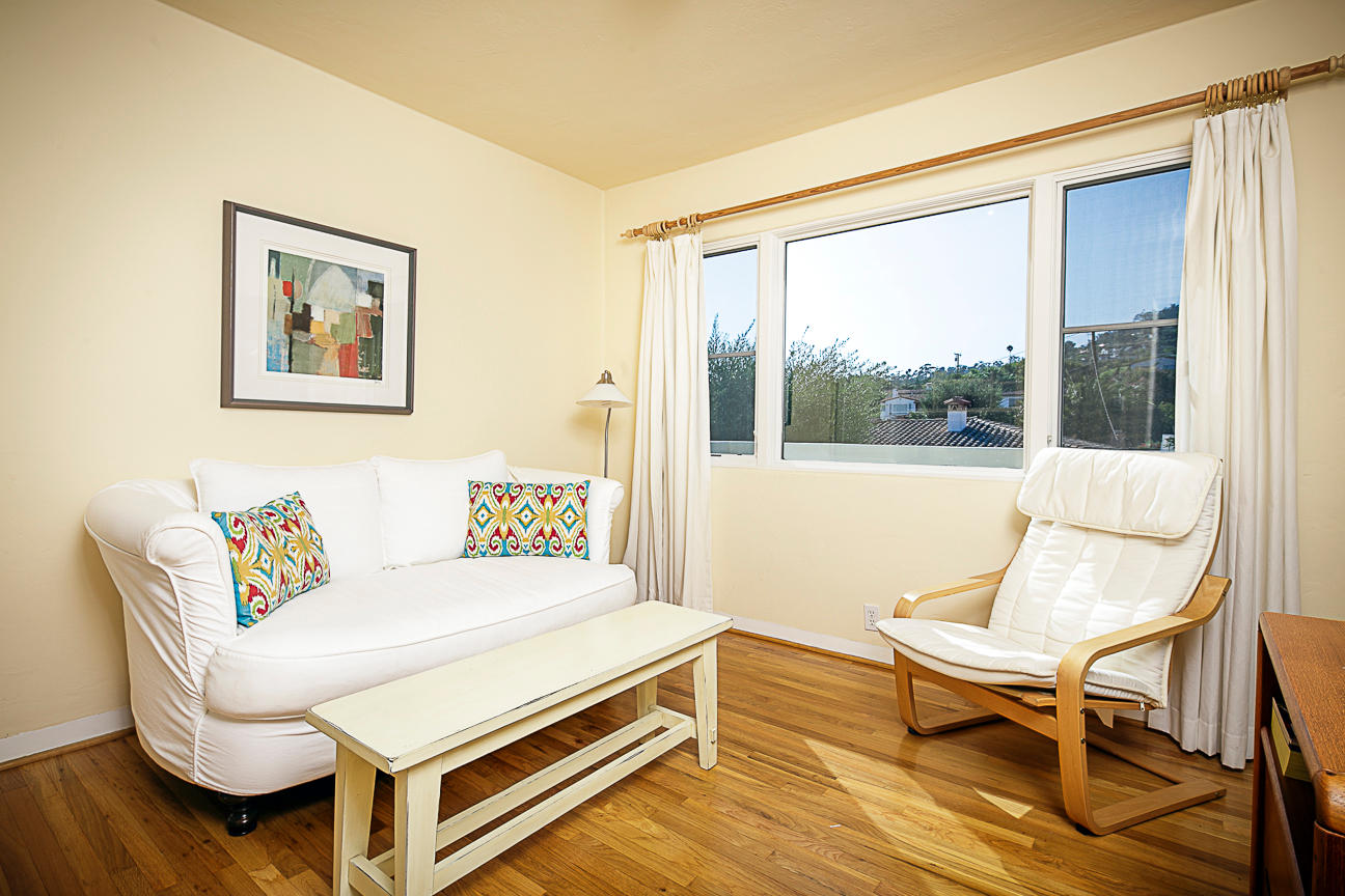 1224 Diana Road Santa Barbara, CA 93103 - Photo 13 of 19 Bedroom 3
