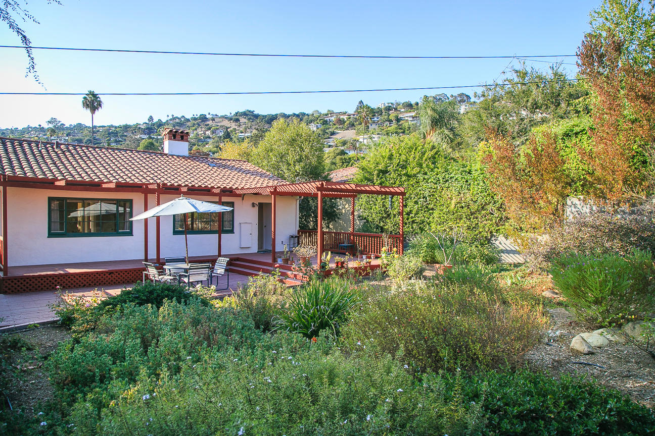 1224 Diana Road Santa Barbara, CA 93103 - Photo 18 of 19 Back Yard View