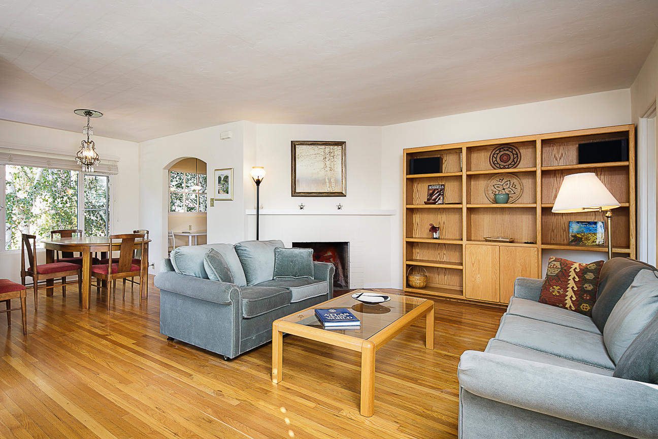 1224 Diana Road Santa Barbara, CA 93103 - Photo 4 of 19 Living Room