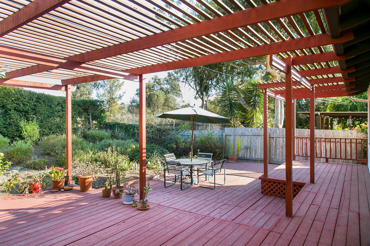 1224 Diana Road Santa Barbara, CA 93103 - Photo 9 of 19 Covered Back Deck