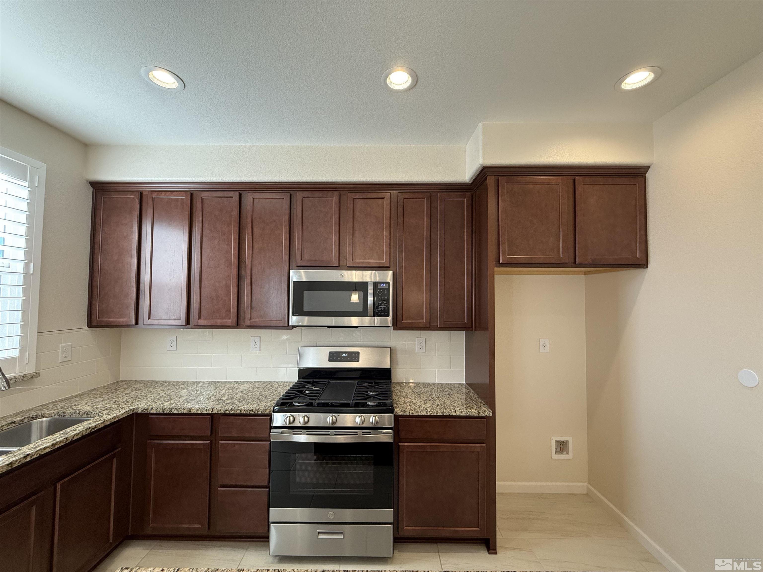 1043 Arbor Road Carson City, NV 89701 - Photo 6 of 37 Photo 6