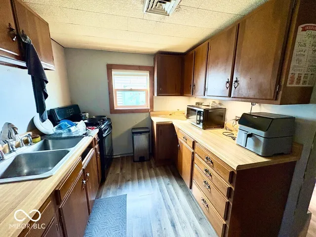 $89,900 | 1313 L Avenue, New Castle, IN 47362