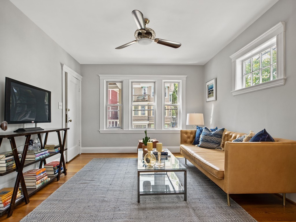 304 Lamartine Street, Unit 3 Boston, MA 02130 - Photo 3 of 18