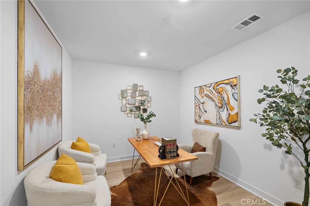 1302 Rivington Irvine, CA 92612 - Photo 9 of 27