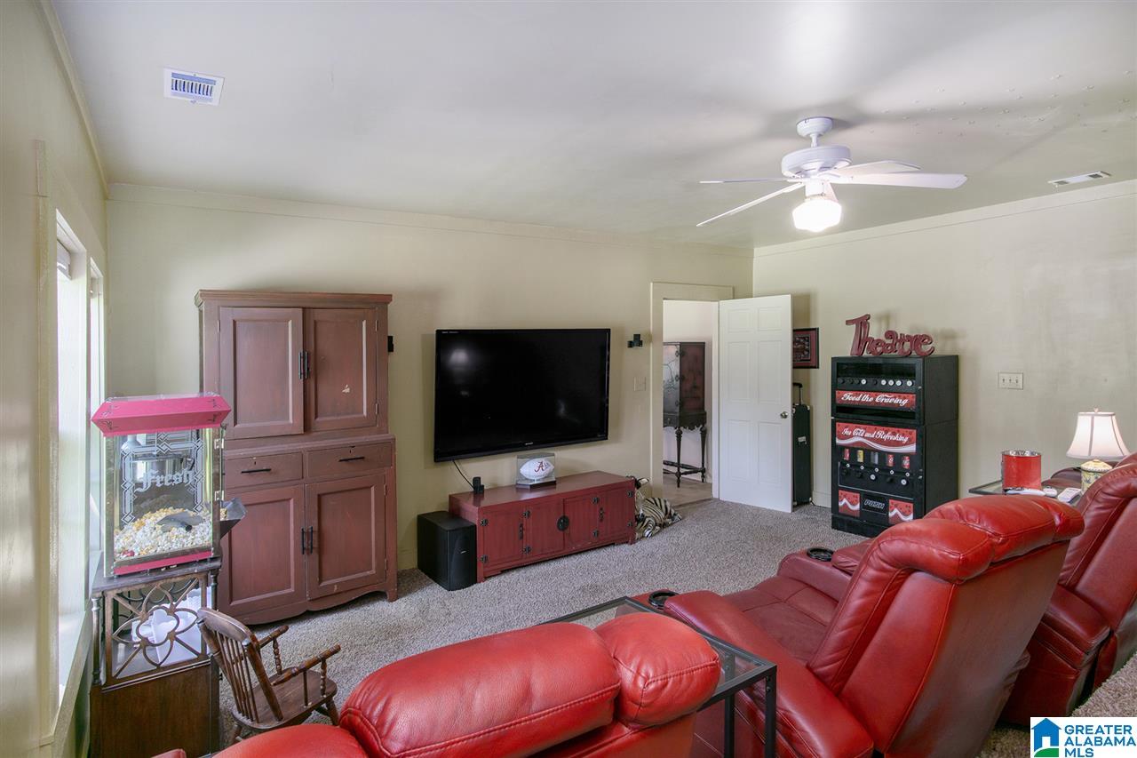 1720 Ponderosa Road Hayden, AL 35079 - Photo 19 of 45