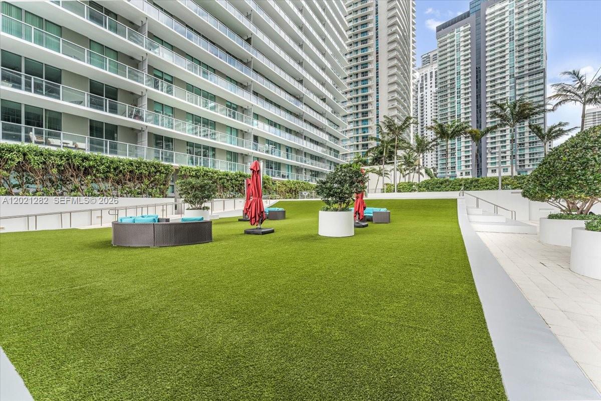 79 Southwest 12th Street, Unit 3401S Miami, FL 33130 - Photo 20 of 25