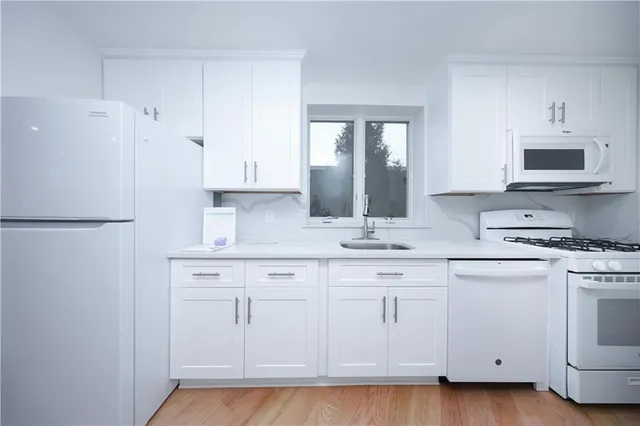 $435,000 | 2022 East 53rd Street, Unit 1D | Mill Basin