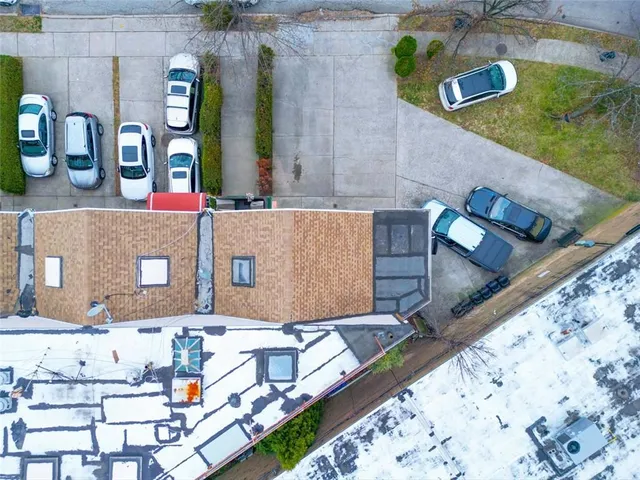 $435,000 | 2022 East 53rd Street, Unit 1D | Mill Basin