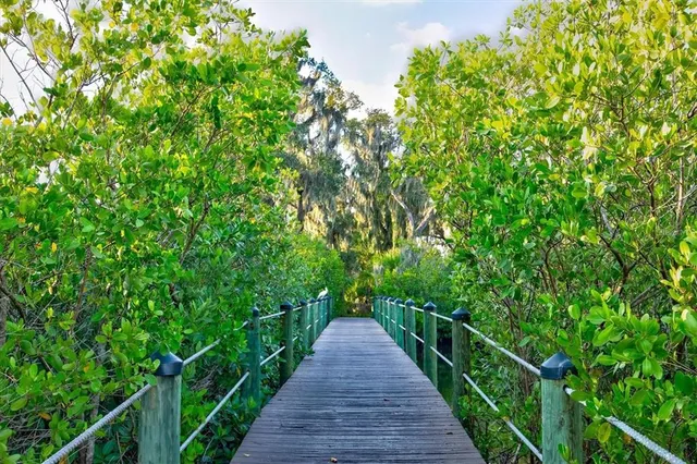 $848,000 | 4735 Starboard Drive, Bradenton, FL 34208