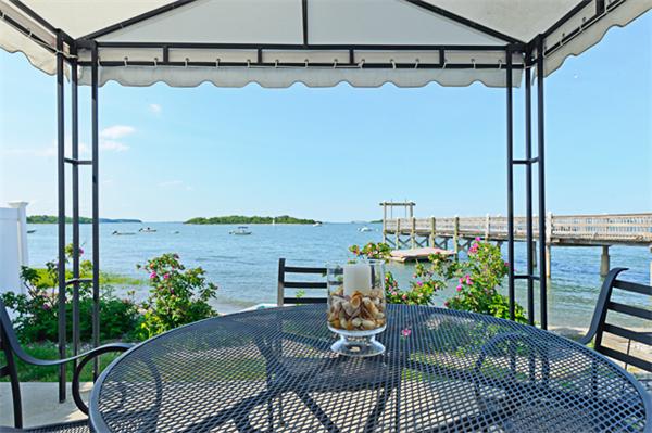 94 Kimball Beach Road Hingham, MA 02043 - Photo 3 of 16 Gallery Image 3