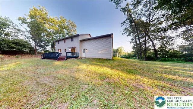 $464,900 | 3063 Old Post Road, Slatington, PA 18080