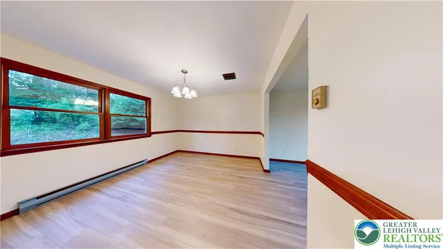 $464,900 | 3063 Old Post Road, Slatington, PA 18080