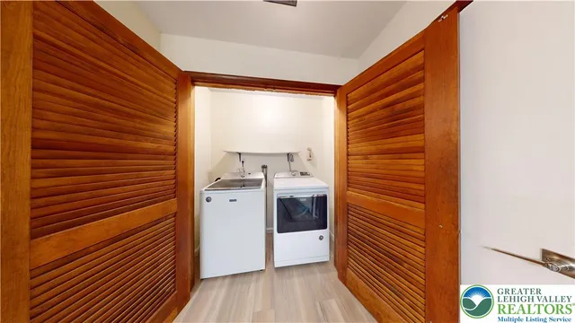 $464,900 | 3063 Old Post Road, Slatington, PA 18080