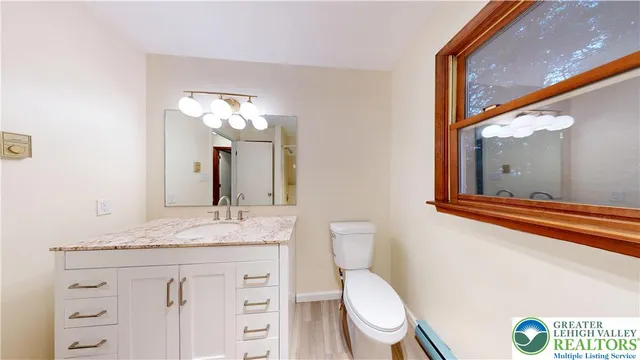 $464,900 | 3063 Old Post Road, Slatington, PA 18080