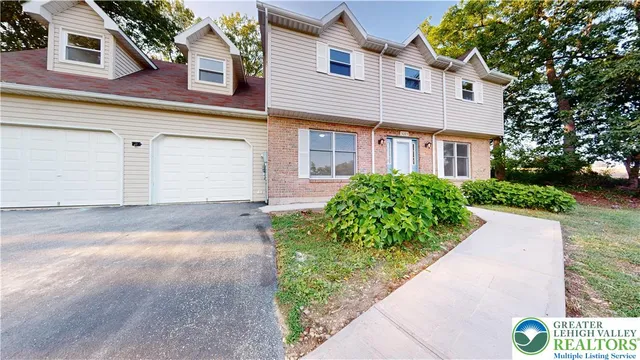 $464,900 | 3063 Old Post Road, Slatington, PA 18080