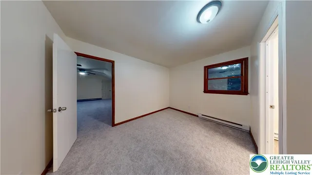 $464,900 | 3063 Old Post Road, Slatington, PA 18080