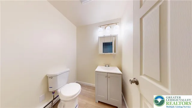 $464,900 | 3063 Old Post Road, Slatington, PA 18080