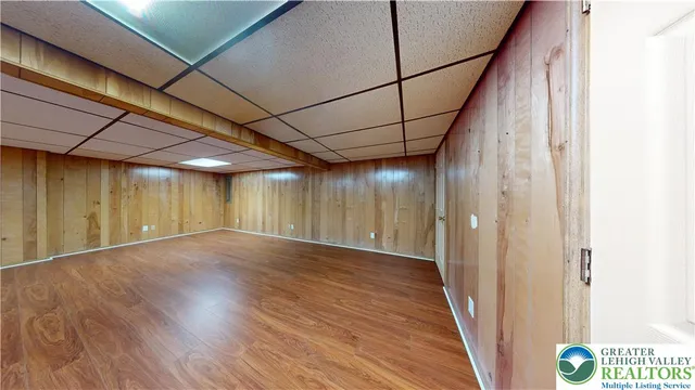 $464,900 | 3063 Old Post Road, Slatington, PA 18080