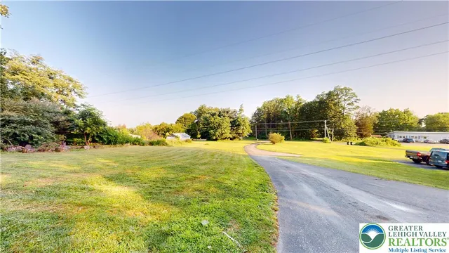 $464,900 | 3063 Old Post Road, Slatington, PA 18080