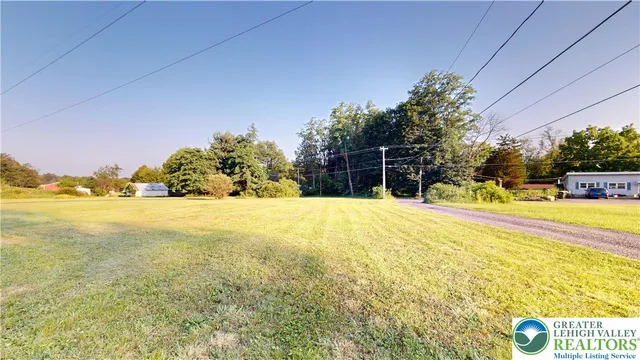 $464,900 | 3063 Old Post Road, Slatington, PA 18080