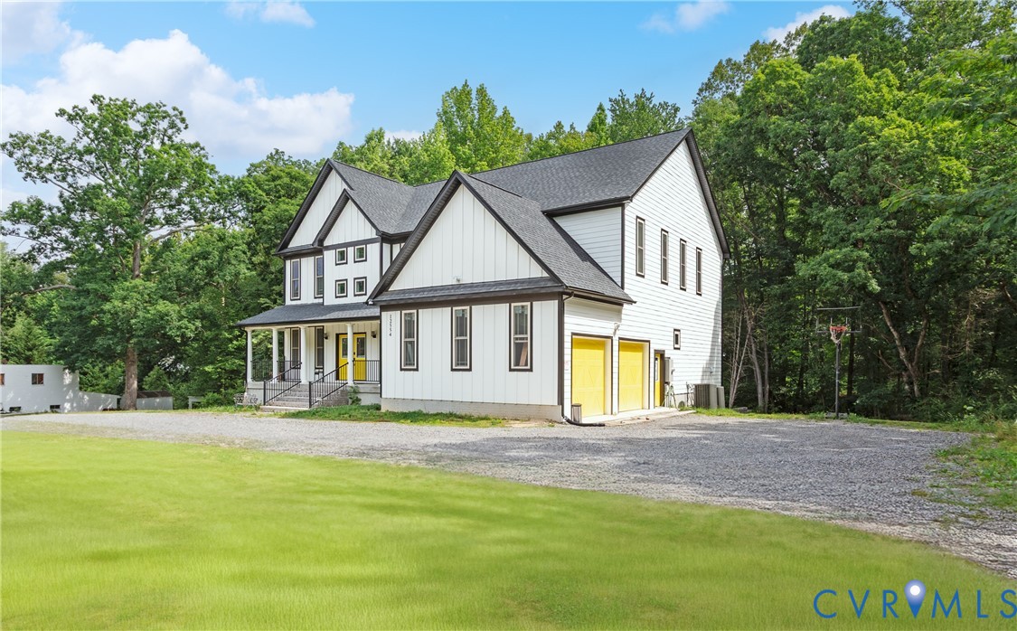 12554 Kain Road Glen Allen, VA 23059 - Photo 5 of 74 Contemporary farmhouse exterior with white board a