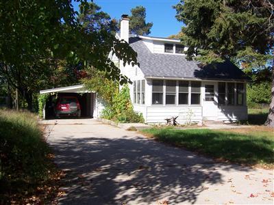2347 West Johnson Road Ludington, MI 49431 - Photo 1 of 12 Primary Photo