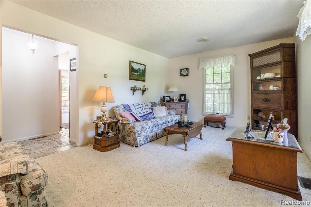 3661 Myrtle Road Fort Gratiot, MI 48059 - Photo 12 of 51
