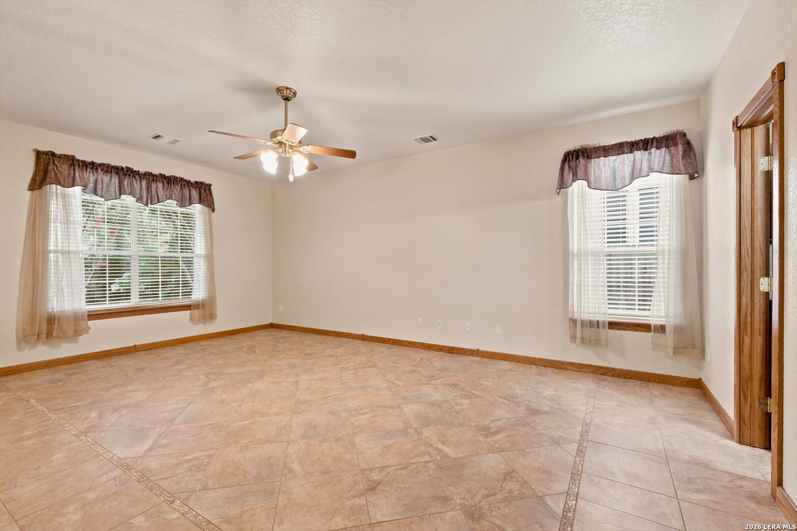 132 Springtree Bend Cibolo, TX 78108 - Photo 19 of 40