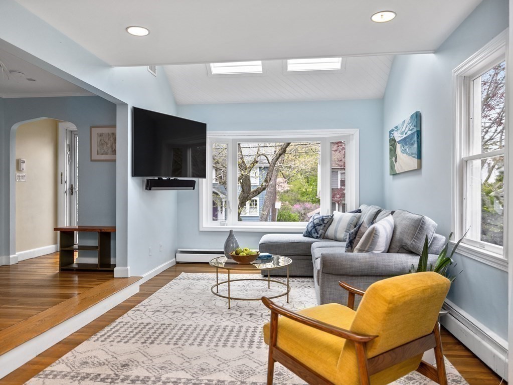 70 Westchester Road Boston, MA 02130 - Photo 11 of 37 Gallery Image 11