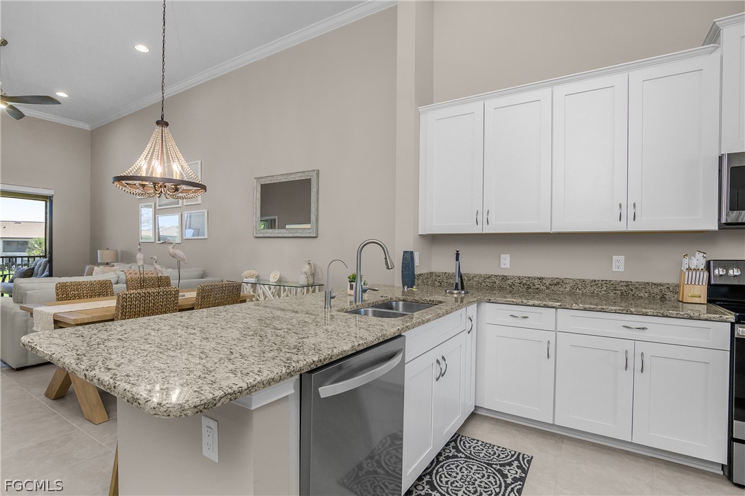 9366 Pocida Court, Unit 203 Naples, FL 34119 - Photo 24 of 46