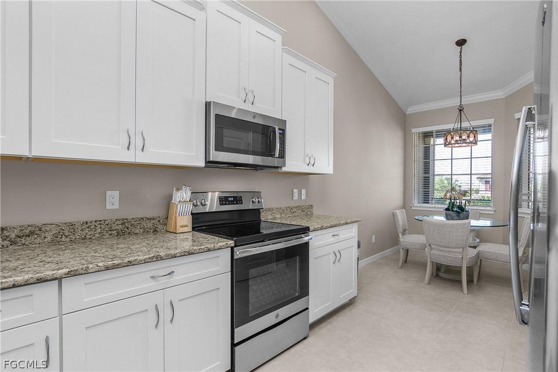 9366 Pocida Court, Unit 203 Naples, FL 34119 - Photo 25 of 46