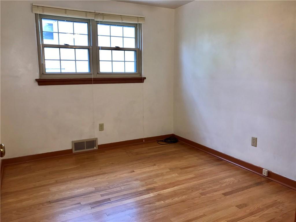 1506 Homestead Road Verona, PA 15147 - Photo 11 of 21 Gallery Image 11