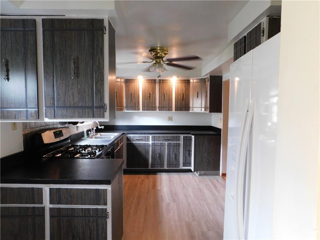 1506 Homestead Road Verona, PA 15147 - Photo 7 of 21 Gallery Image 7