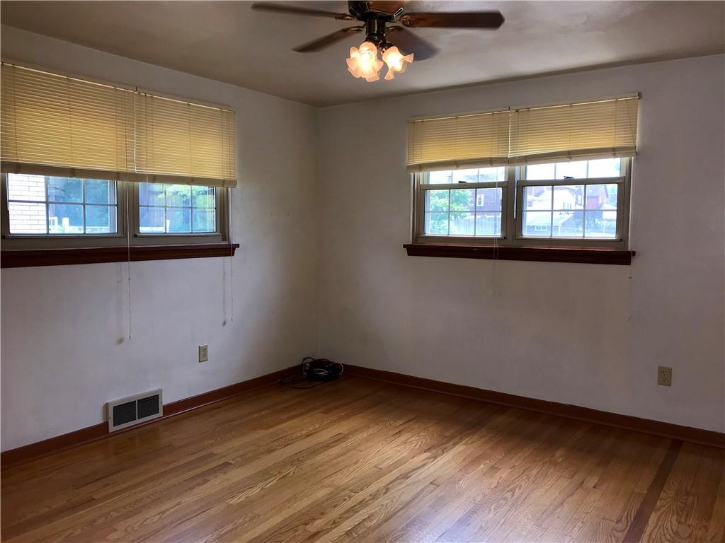1506 Homestead Road Verona, PA 15147 - Photo 8 of 21 Gallery Image 8