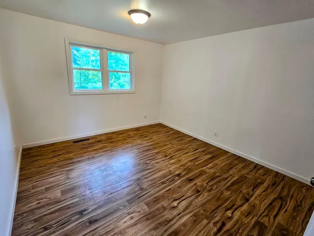 $195,000 | 229 Oak Street, Tyler, MN 56178