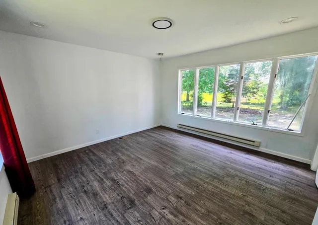 $195,000 | 229 Oak Street, Tyler, MN 56178