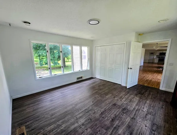 $184,900 | 229 Oak Street, Tyler, MN 56178