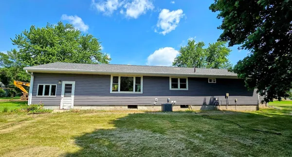 $184,900 | 229 Oak Street, Tyler, MN 56178