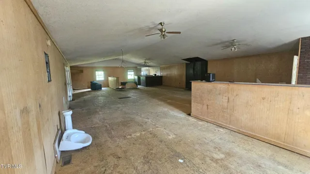 $114,999 | 10 Powell Valley Road, Big Stone Gap, VA 24219