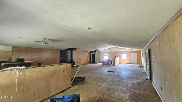 $114,999 | 10 Powell Valley Road, Big Stone Gap, VA 24219