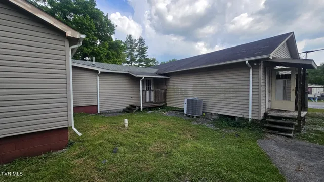 $114,999 | 10 Powell Valley Road, Big Stone Gap, VA 24219