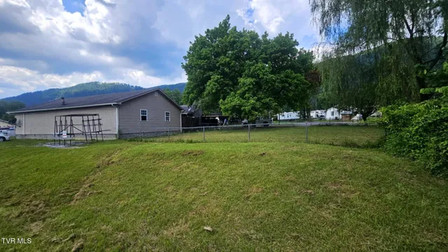 $114,999 | 10 Powell Valley Road, Big Stone Gap, VA 24219