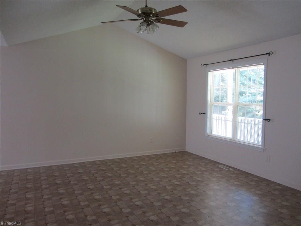 410 Crowder Road Madison, NC 27025 - Photo 9 of 16