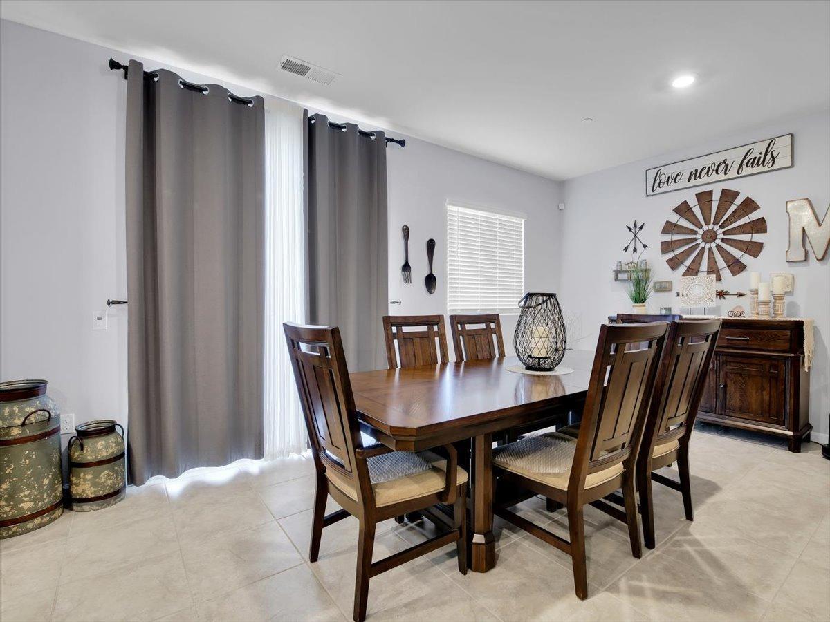 1338 Callison Way Olivehurst, CA 95961 - Photo 13 of 70