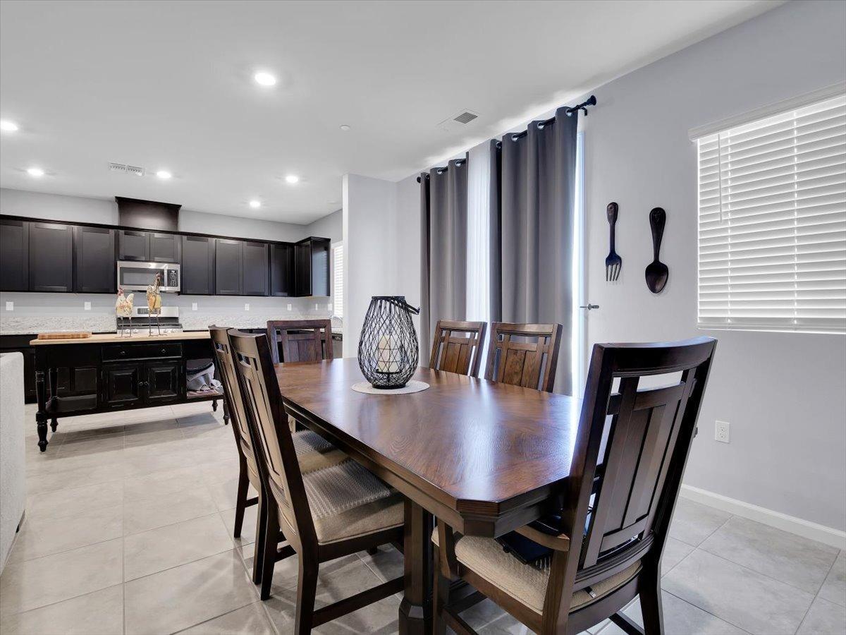 1338 Callison Way Olivehurst, CA 95961 - Photo 15 of 70