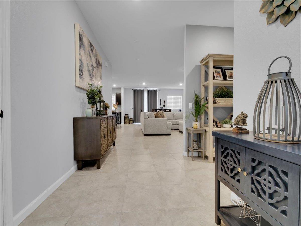 1338 Callison Way Olivehurst, CA 95961 - Photo 4 of 70