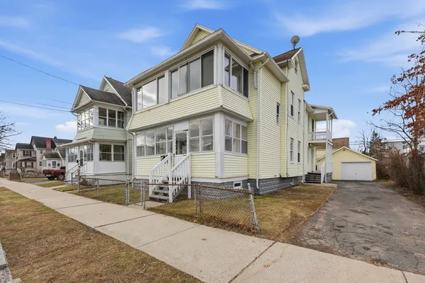 $429,000 | 28-30 Cherrelyn Street, Springfield, MA 01104