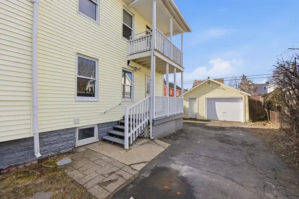 $429,000 | 28-30 Cherrelyn Street, Springfield, MA 01104